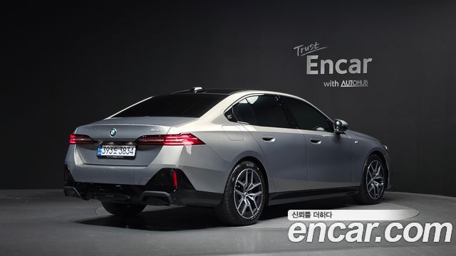 BMW 5 Series (G60) 520i M Sport 2025 — фото 2