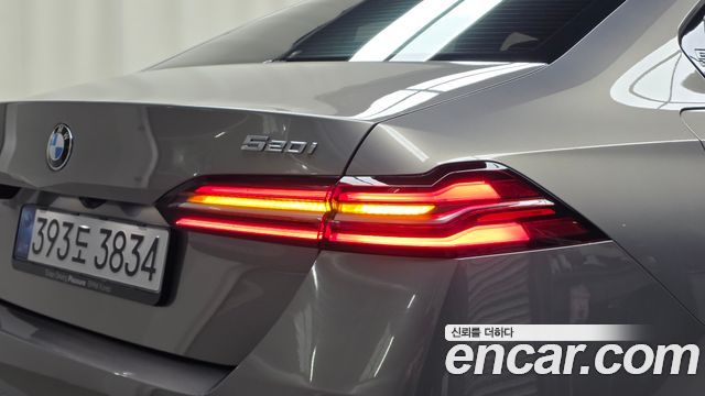BMW 5 Series (G60) 520i M Sport 2025 — фото 23