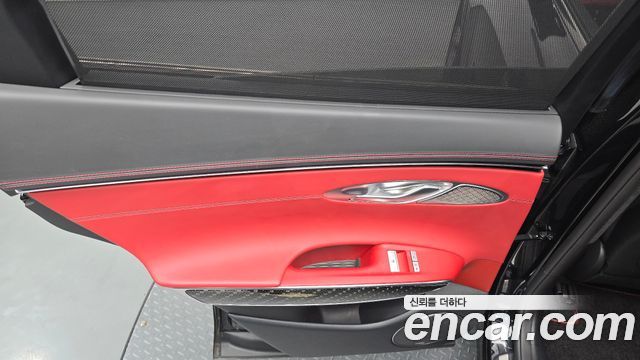 Genesis GV70 2.5T Gasoline AWD 2024 — фото 31