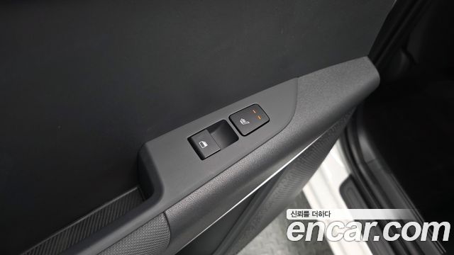 Kia Niro Prestige 2026 — фото 23