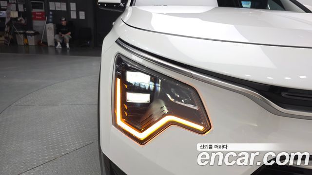 Kia Niro Prestige 2026 — фото 28