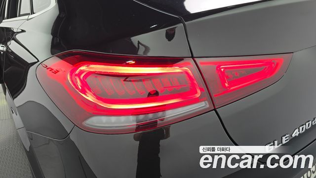 Mercedes-Benz GLE-Class (W167) GLE400d 4MATIC Coupe 2021 — фото 23