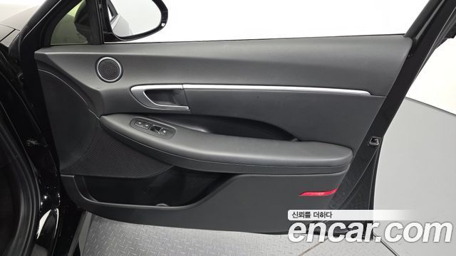 Hyundai Sonata The Edge (DN8) 2.0 LPG(Rent) Business 1 2025 — фото 30