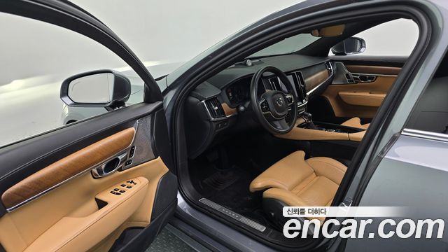 Volvo S90 D5 AWD Inscription 2019 — фото 10