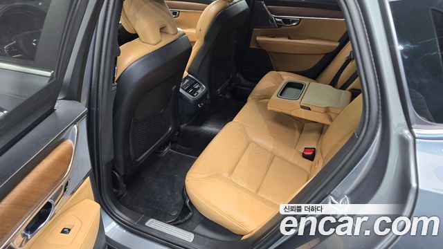 Volvo S90 D5 AWD Inscription 2019 — фото 12