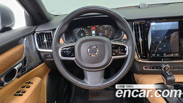 Volvo S90 D5 AWD Inscription 2019 — фото 13