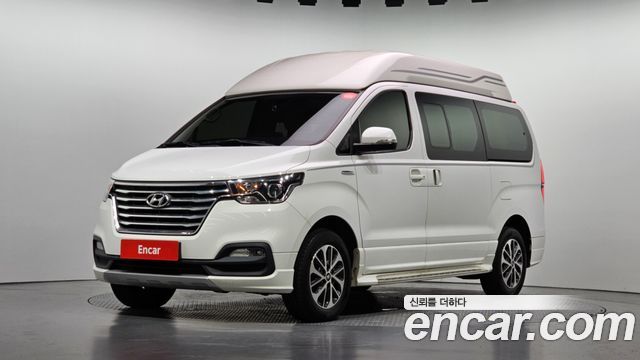 Hyundai Grand Starex 4WD Limousine 2019 — фото 1
