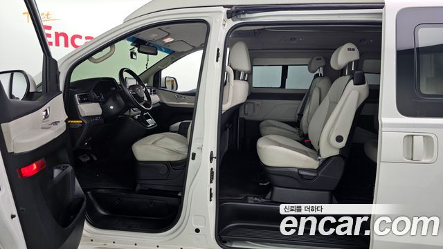Hyundai Grand Starex 4WD Limousine 2019 — фото 10