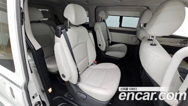 Hyundai Grand Starex 4WD Limousine 2019 — фото 11