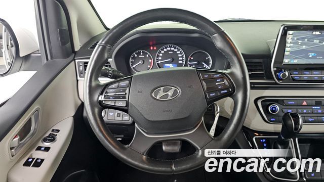 Hyundai Grand Starex 4WD Limousine 2019 — фото 14
