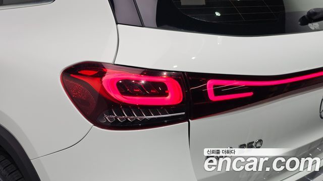 Mercedes-Benz EQA (H243) EQA250 AMG Line 2024 — фото 23