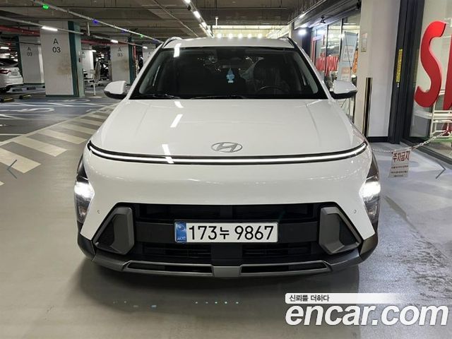 Hyundai Kona (SX2) Gasoline 2.0 2WD Premium 2023 — фото 2