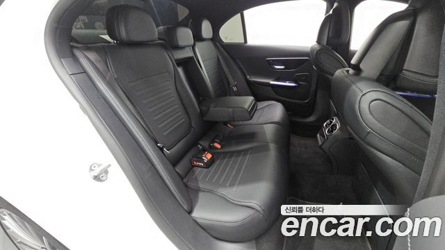 Mercedes-Benz C-Class (W206) C300 4MATIC AMG Line 2023 — фото 11
