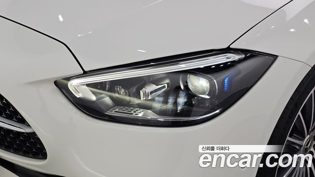 Mercedes-Benz C-Class (W206) C300 4MATIC AMG Line 2023 — фото 22