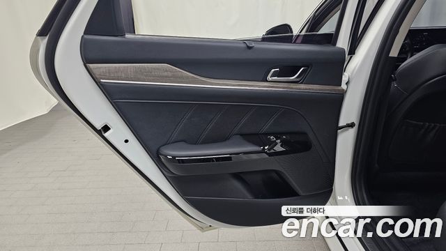 Kia K5 (III) 1.6 Turbo Signature 2020 — фото 25