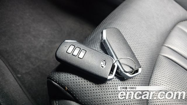 Kia K5 (III) 1.6 Turbo Signature 2020 — фото 32