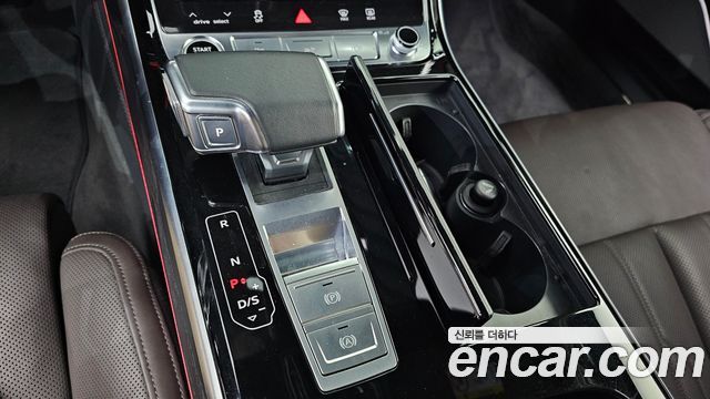 Audi A8 (D5) 55 TFSI Quattro Premium LWB 2022 — фото 9