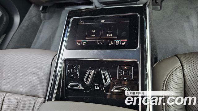 Audi A8 (D5) 55 TFSI Quattro Premium LWB 2022 — фото 18