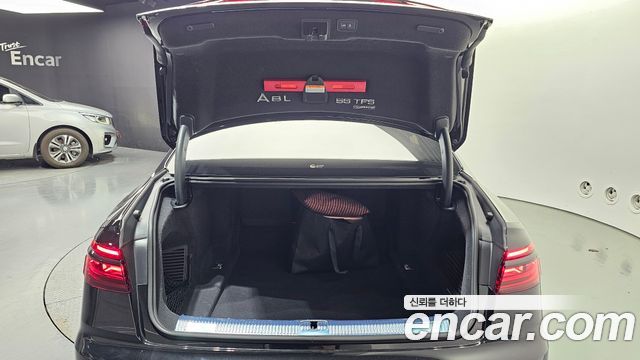 Audi A8 (D5) 55 TFSI Quattro Premium LWB 2022 — фото 20