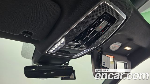 Audi A8 (D5) 55 TFSI Quattro Premium LWB 2022 — фото 31