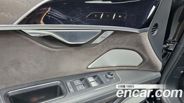 Audi A8 (D5) 55 TFSI Quattro Premium LWB 2022 — фото 34