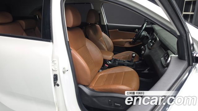 Kia Sorento Diesel 2.2 2WD Noblesse Special 2019 — фото 12