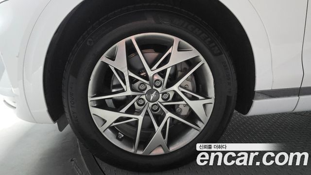 Genesis GV70 2.5T Gasoline AWD 2023 — фото 5