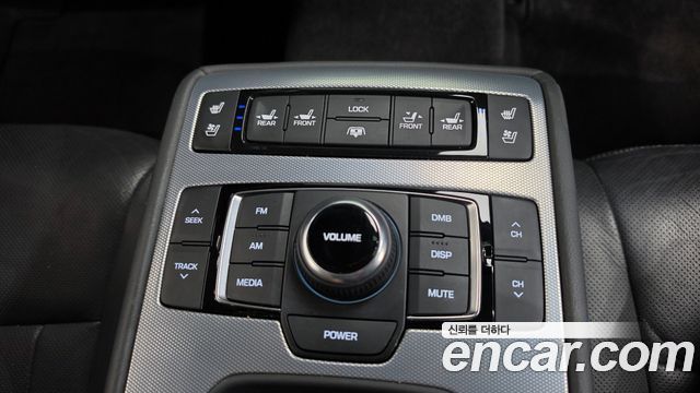 Genesis G80 3.3 GDI AWD Premium Luxury 2017 — фото 48