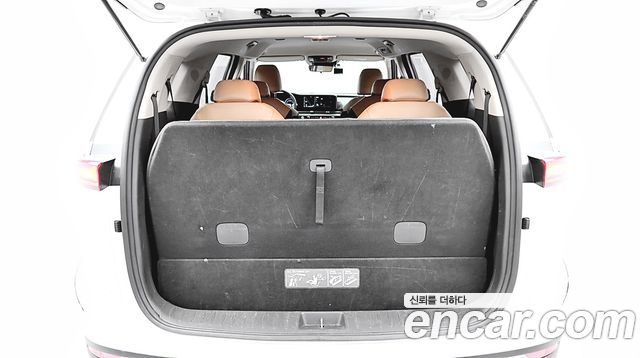 Kia Carnival (IV) Diesel 9-Seater Prestige 2021 — фото 7