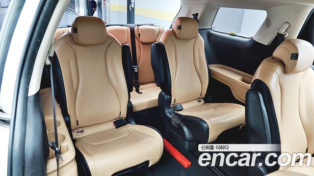 Kia Carnival (IV) Diesel 9-Seater Prestige 2021 — фото 17