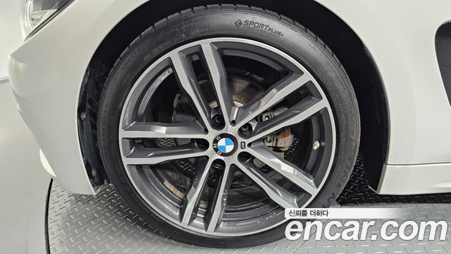 BMW 4 Series (F32) 420i M Sport Coupe 2018 — фото 5