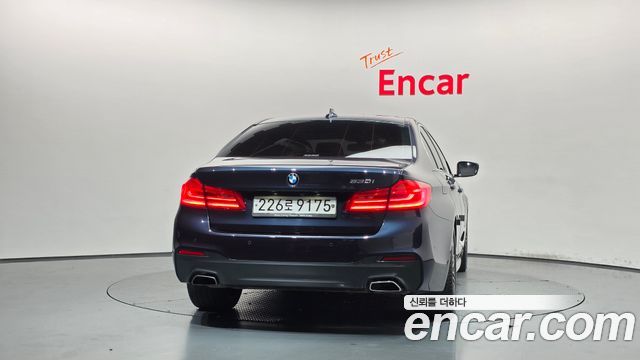BMW 5 Series (G30) 530i M Sport Package Plus 2020 — фото 4