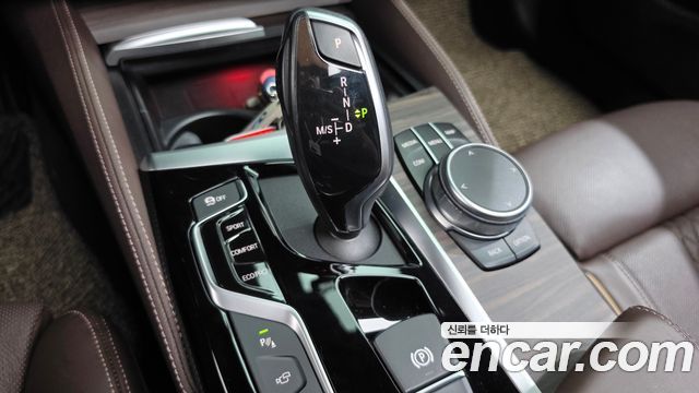 BMW 5 Series (G30) 530i M Sport Package Plus 2020 — фото 9