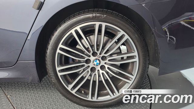 BMW 5 Series (G30) 530i M Sport Package Plus 2020 — фото 27