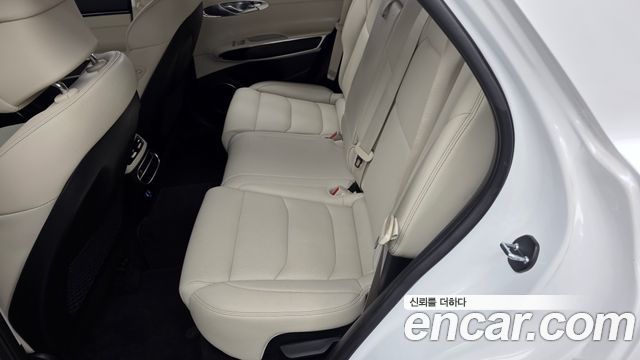 Genesis GV70 2.2 Diesel 2WD 2024 — фото 26