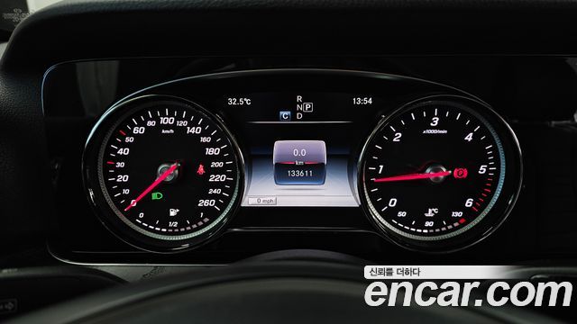 Mercedes-Benz E-Class (W213) E220d Avantgarde 2018 — фото 8
