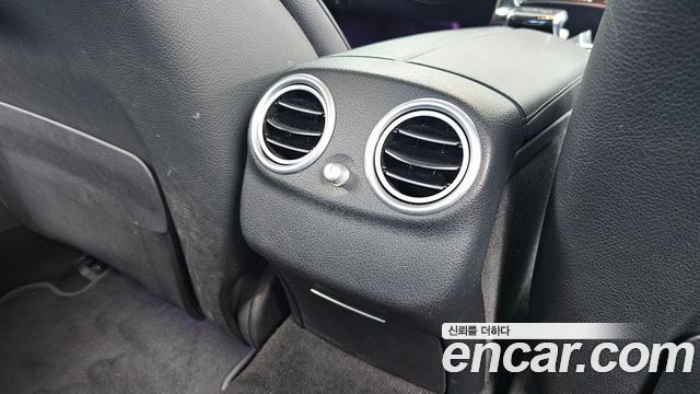 Mercedes-Benz E-Class (W213) E220d Avantgarde 2018 — фото 38