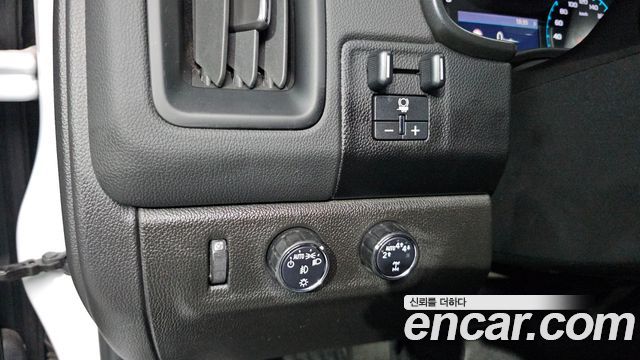 Chevrolet Colorado 3.6 Extreme 4WD 2020 — фото 18