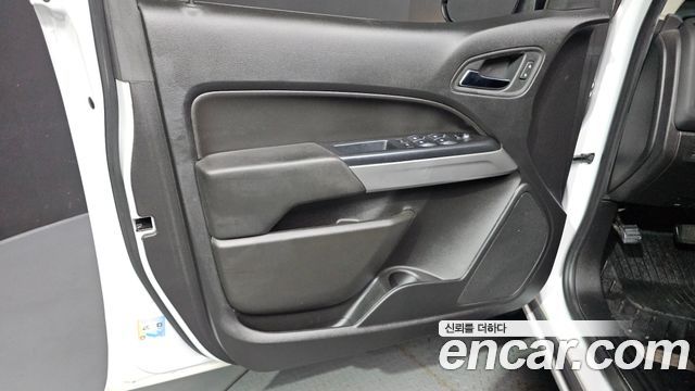 Chevrolet Colorado 3.6 Extreme 4WD 2020 — фото 24