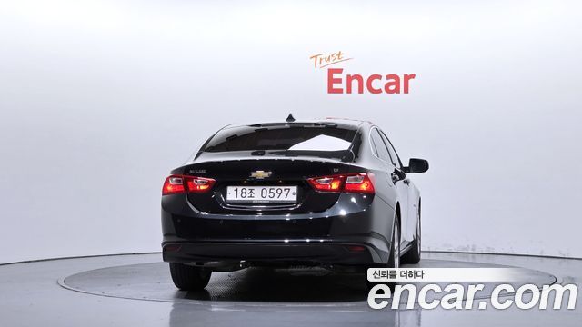 Chevrolet Malibu 1.5 Turbo LT Deluxe 2017 — фото 4