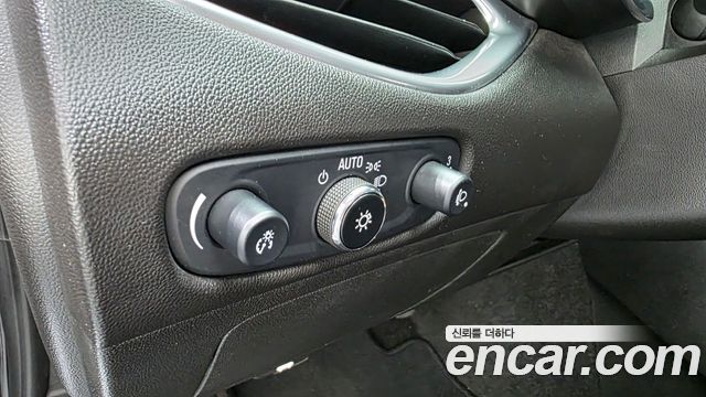 Chevrolet Malibu 1.5 Turbo LT Deluxe 2017 — фото 19