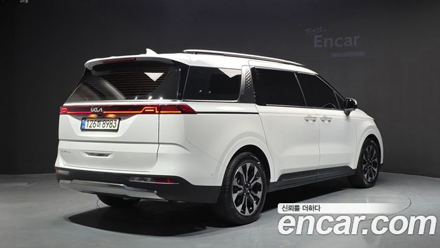 Kia Carnival (IV) Gasoline 9-Seater Noblesse 2023 — фото 2