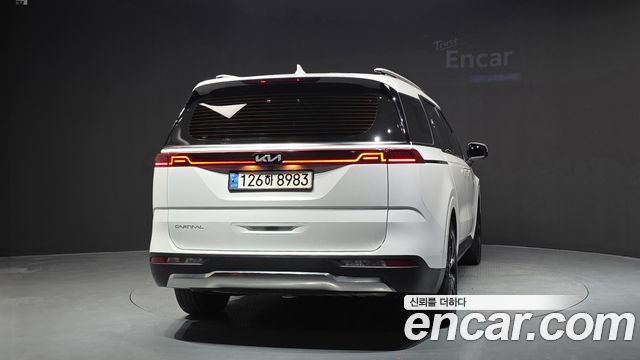 Kia Carnival (IV) Gasoline 9-Seater Noblesse 2023 — фото 4
