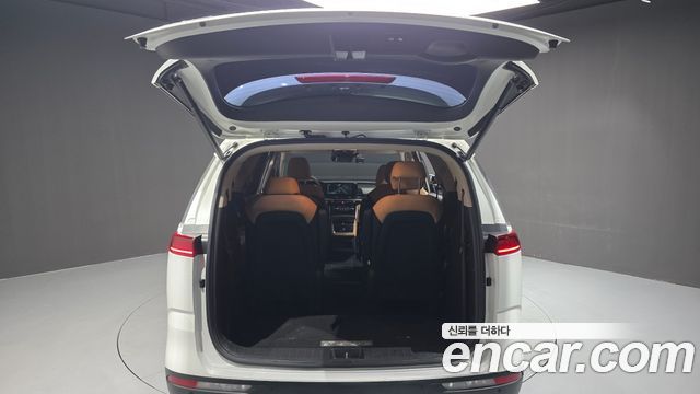 Kia Carnival (IV) Gasoline 9-Seater Noblesse 2023 — фото 20