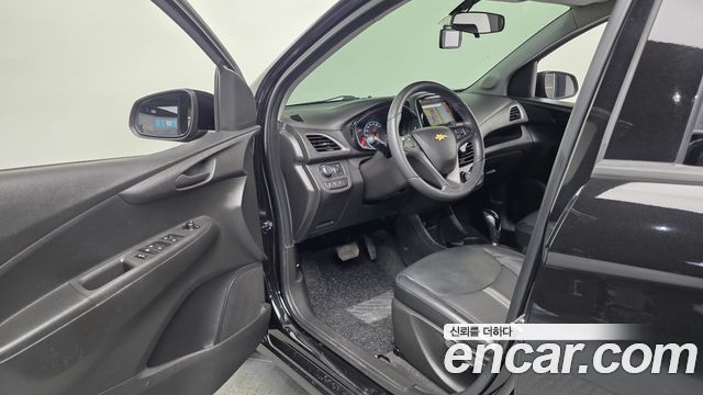Chevrolet Spark LT 2019 — фото 10
