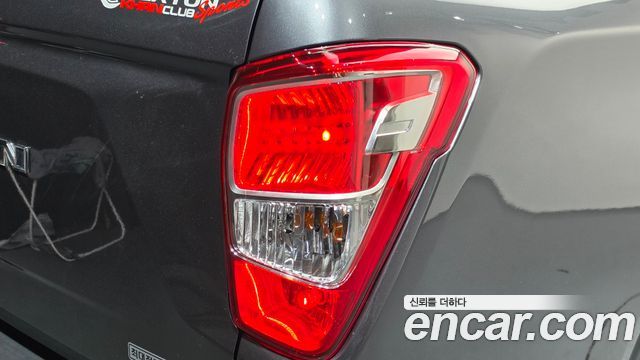 KG Mobility (SsangYong) Rexton Sports Khan Diesel 2.2 4WD Professional S (5-Link) 2019 — фото 23
