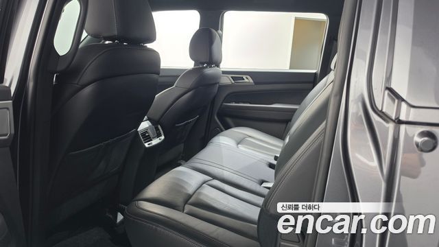 KG Mobility (SsangYong) Rexton Sports Khan Diesel 2.2 4WD Professional S (5-Link) 2019 — фото 28