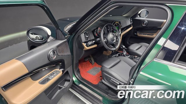 MINI Cooper Countryman Standard 2nd 2019 — фото 11