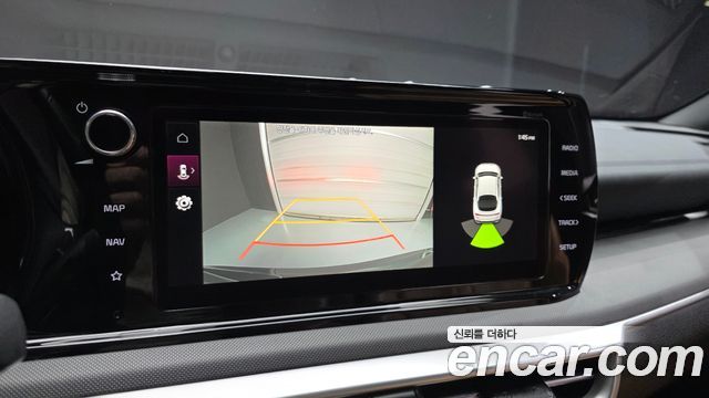 Kia K5 (III) 2.0 Prestige 2020 — фото 17