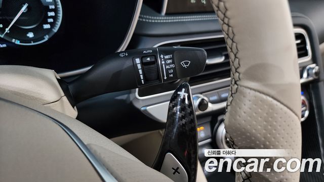 Genesis G70 3.3T Sport AWD Prestige 2020 — фото 38
